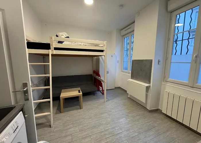 Apartment New Between Jourdain And Buttes De Chaumont Paris